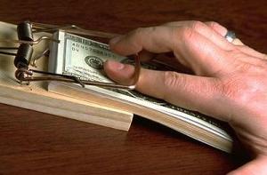 За полученную «благодарность» врач отработает 140 часов