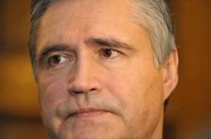 Яунслейнис: надо договориться с жителями об уплате налогов