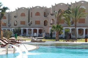 В египетском пятизвездном отеле зверски избили и изнасиловали туристку из Москвы