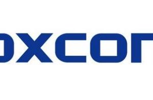 Компания Foxconn, собирающая iPad и iPhone, заменит рабочих на роботов из-за волны самоубийств
