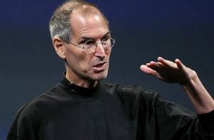 Стив Джобс ушел в отставку с поста гендиректора Apple