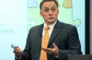 Экономист: будет принято еще много болезненных решений