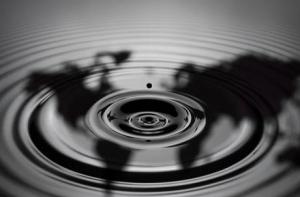 Латвийская энергетика переходит на торф и местную нефть