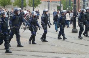 Число привлеченных к суду британских погромщиков превысило тысячу