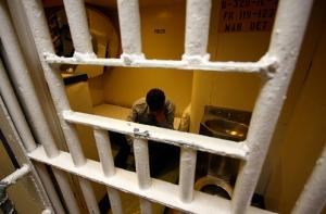 У лондонской полиции закончились свободные места в камерах