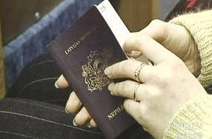 Полиция накрыла точку по подделке паспортов