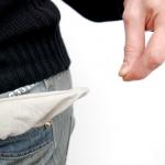 Латвии никто не спишет долги