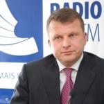Шлесерс о правительстве: и сам не ам, и другим не дам (АУДИО)