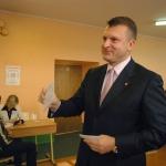 Шлесерс призвал премьера к решительным действиям в связи с airBaltic