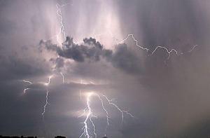 Сегодня ожидаются дожди и грозы