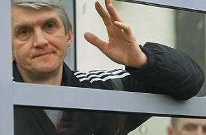 Суд признал законным отказ в УДО Платону Лебедеву