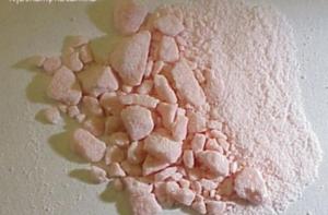 В Риге по подозрению в реализации наркотиков задержана 17-летняя девушка