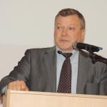 Рунцис не видит «ягодок» в предвыборных кампаниях партий