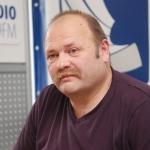 Политолог: на разгон парламента президент не пойдет