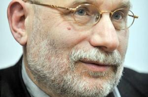 Бориса Акунина отказались признать экстремистом