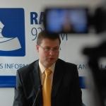 Домбровскис грозится поменять ПРЗ на «зеленых»