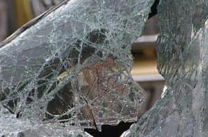 В Плявниеках стреляют по машинам