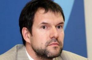 Эксперт: брюссельское соглашение пока не устранило долговой кризис