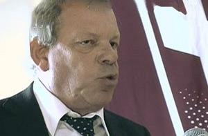 Липман резко раскритиковал правительство и Всемирный банк