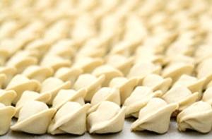 Муж вывалил жене на голову горячие пельмени