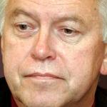 Политик: уход Крумане - это самый простой выход
