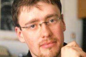 Профессор ситуацию в Латвии сравнил с бензином в канистре