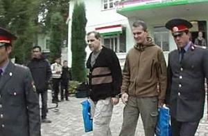 Таджикский суд дал лётчикам из России и Эстонии по 8,5 лет тюрьмы