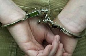 Двух мужчин подозревают в кражах из банкоматов