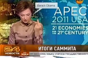Ведущая новостей показала средний палец в прямом эфире (ВИДЕО)