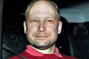 Мать Брейвика: Сын начал вести себя странно еще в 2006 году