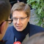 Ушаков: в ЦС разные мнения на счет статуса русского языка