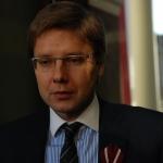 В ноябре понизился рейтинг мэра Риги Нила Ушакова