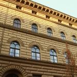 Депутатов заставят голосовать открыто