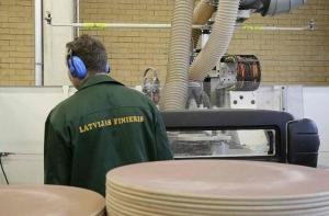 Инвестор ведет переговоры о покупке акций Latvijas Finieris