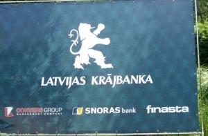 Заемщиков Krājbanka заставят вернуть кредиты