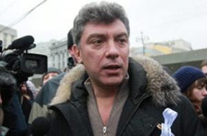 Немцов потребует возбуждения уголовного дела против Life News