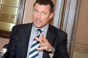 Cкандал в Опере: Жагарс задолжал 276 тысяч латов