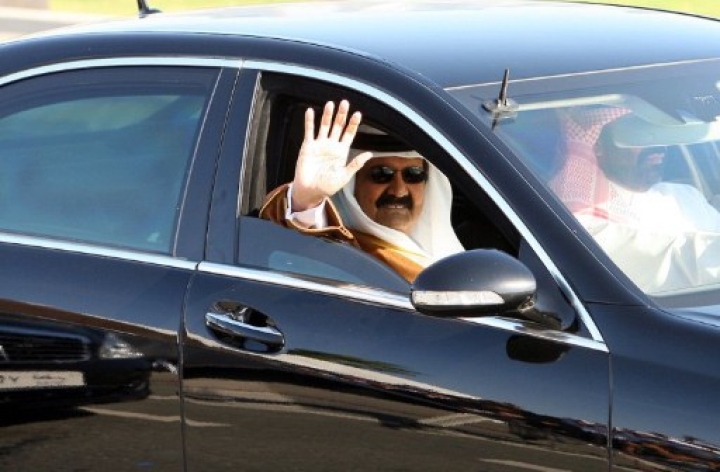 Эмир Катара заявил о необходимости введения войск в Сирию