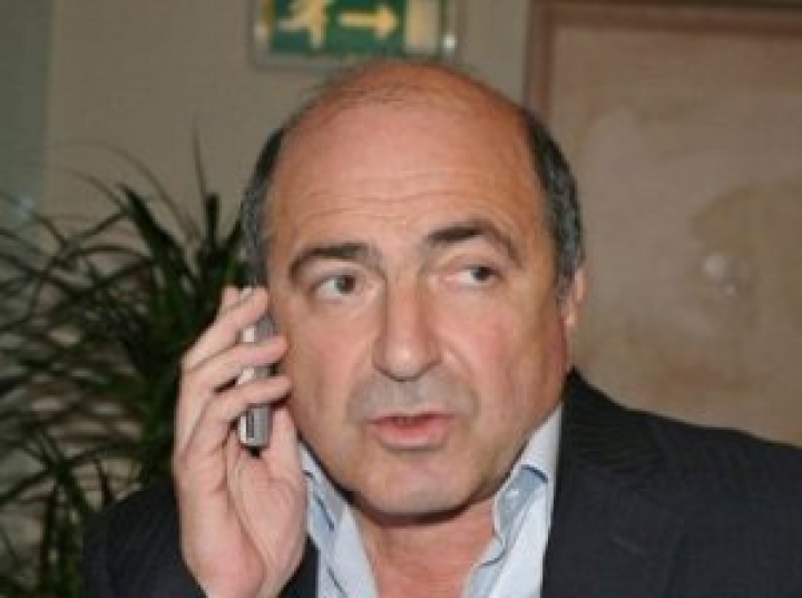 Березовский обратился к патриарху Кириллу за помощью в смене режима