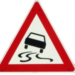 Водителей предупреждают о гололеде