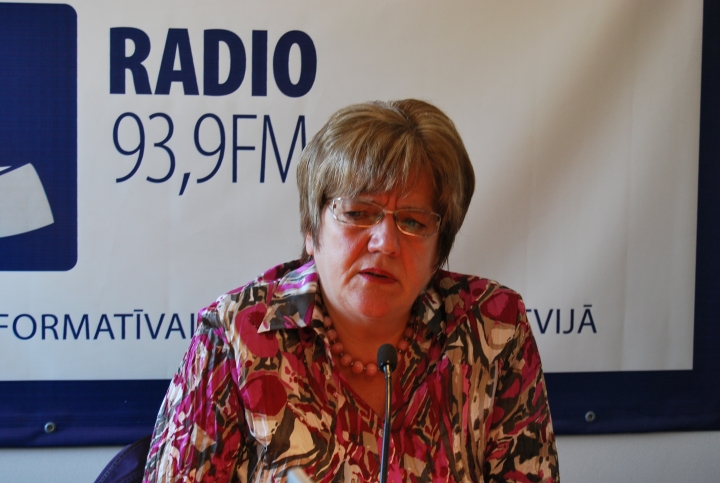 Крейтусе: Сатверсме - это не Библия