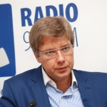 Ушаков: КС доказал, что является образцом правосудия