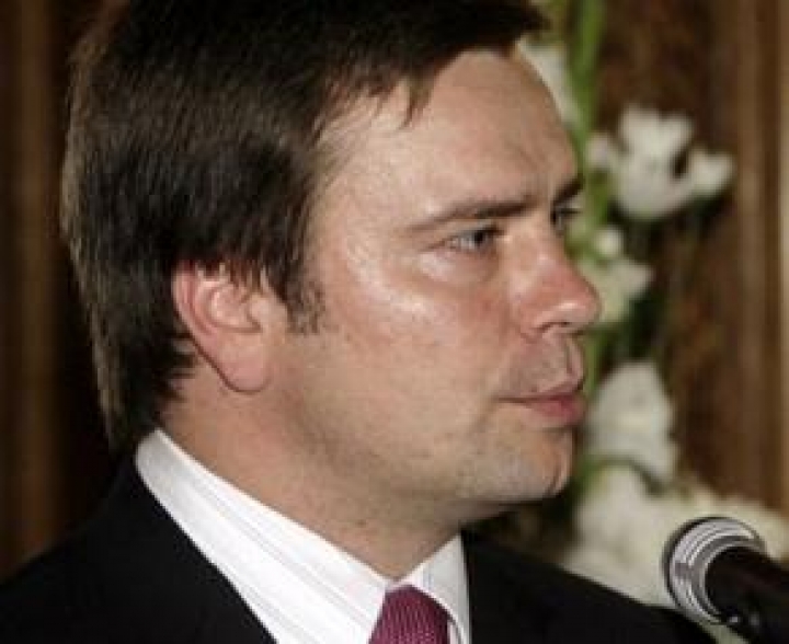 Яканс: акцизные товары теперь повезут через Эстонию