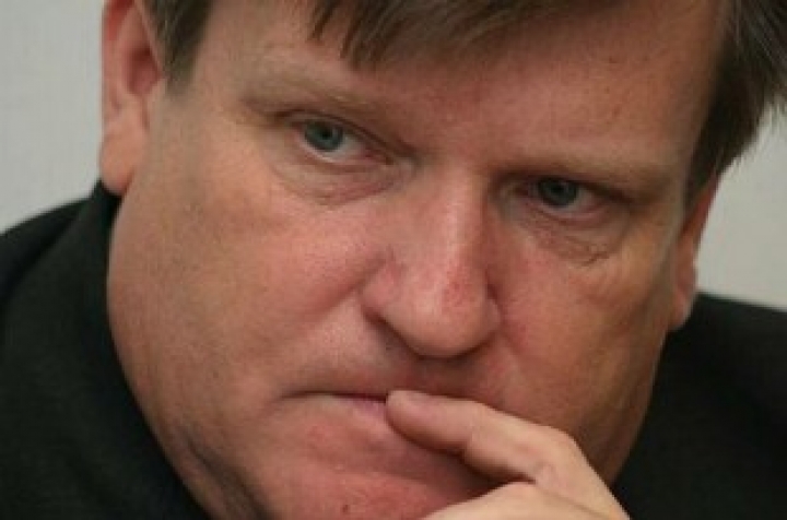 Экс-президент Krājbanka выйдет на свободу (дополнено)