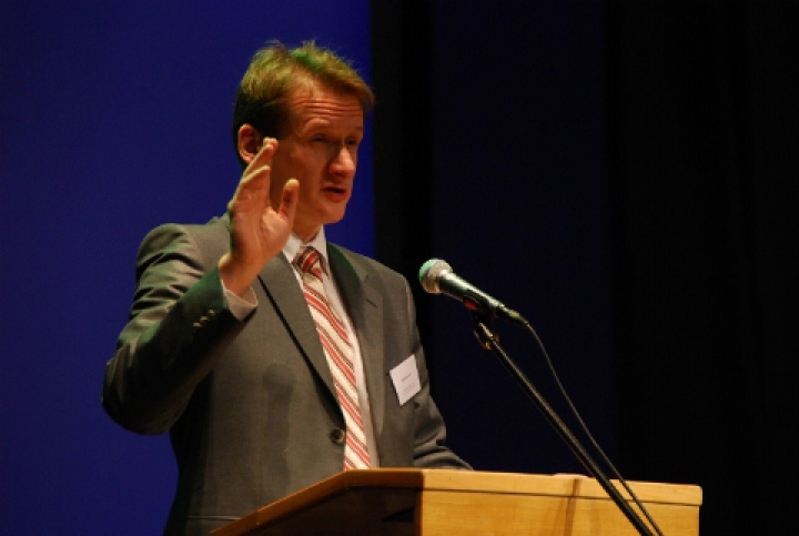 Эстонскому Delfi грозит штраф за публикацию писем антифашистов