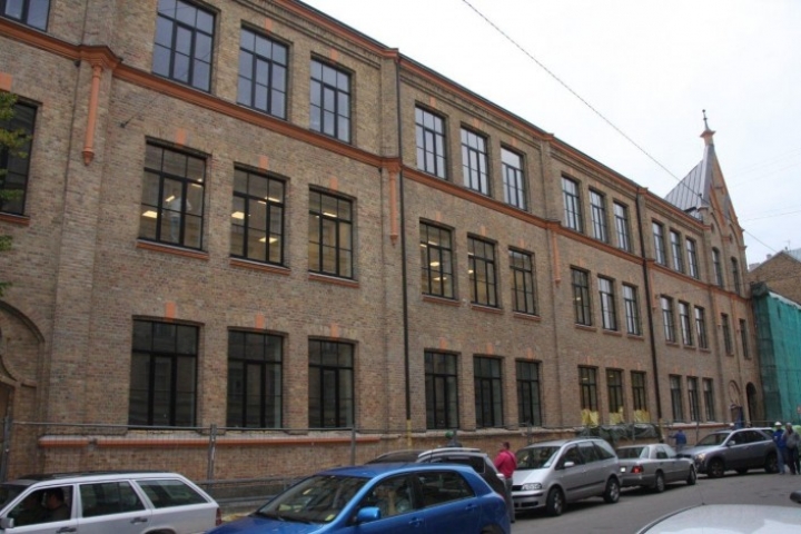 Украинская школа сдана в эксплуатацию