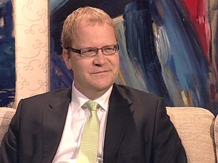 Таллин призвал Латвию после референдума заняться экономикой