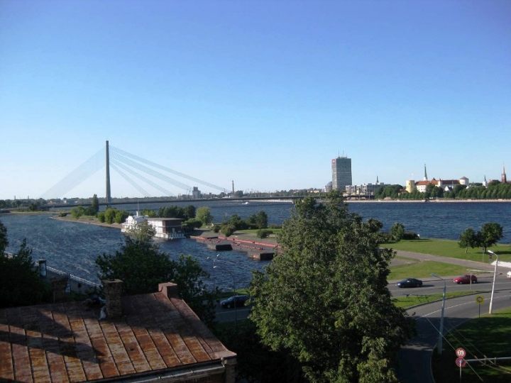 Организаторы «Новой волны» приценивались к Дамбе напротив Президентского замка и Домской площади (АУДИО)