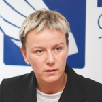 Полицейские требуют от Мурниеце извинений