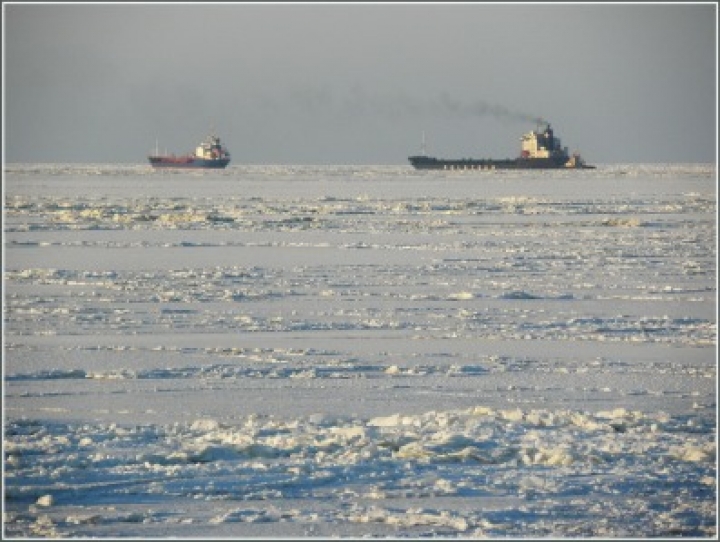 Продолжительный мороз может осложнить работу портов